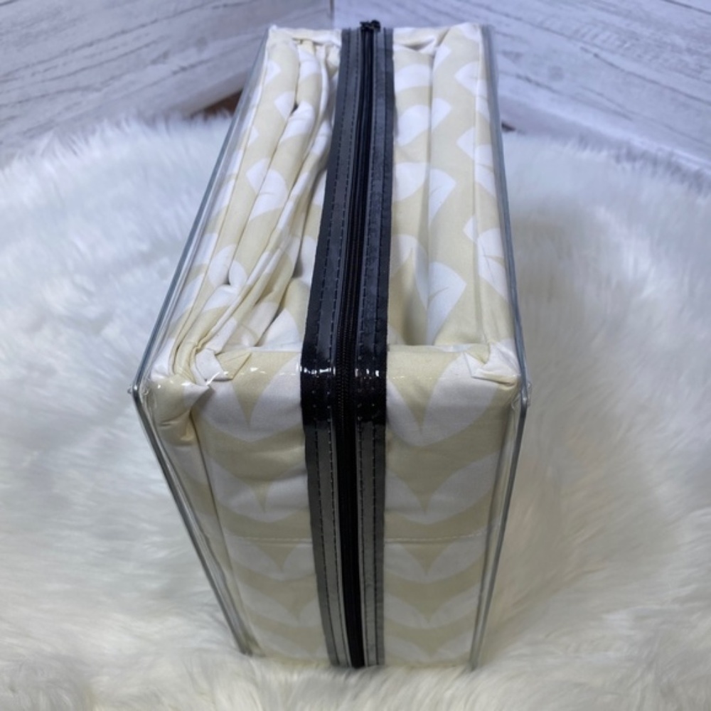 ⭐️SEE NEW LISTING⭐️King 4pc French Vanilla Wave Bedsheets - Picture 3 of 5